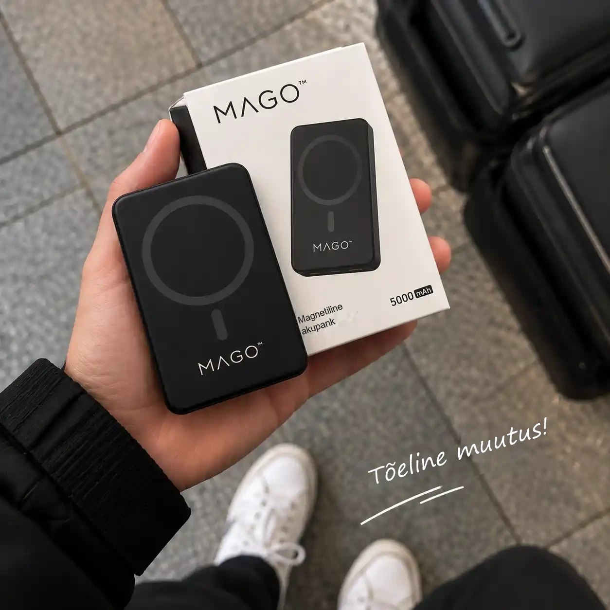 Kasutaja MAGO magnetilise akupangaga